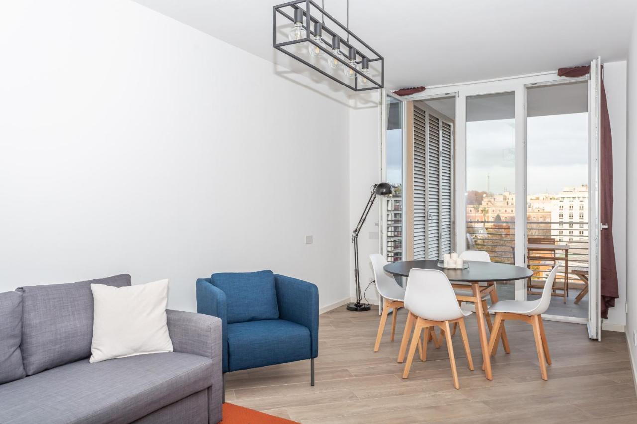 Apartment Trastevere Modern Terraced